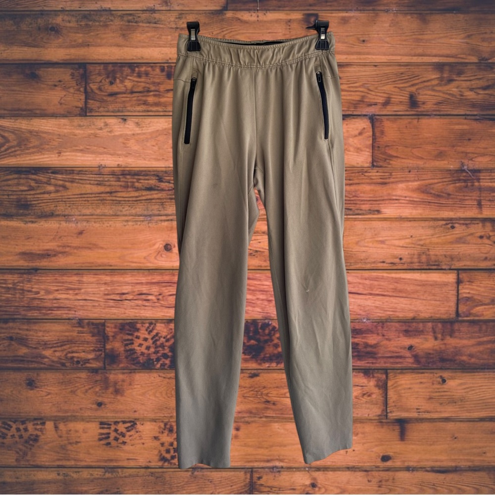 5‎ for $25🔥Athletic Works Tan Sweatpants Small (28-30)